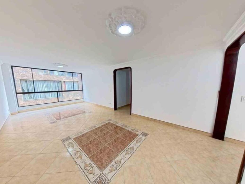 Apartamento de 3 alcobas en venta en Tibabita, Bogotá, 70 m² · foto 2 de 20