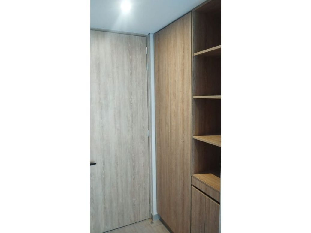 Apartaestudio en venta en Las Nieves, Bogotá, 27 m² · foto 6 de 16