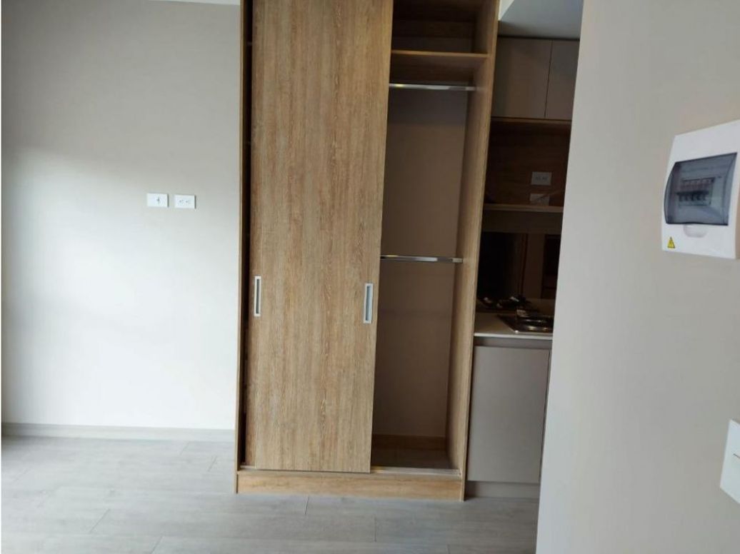 Apartaestudio en venta en Las Nieves, Bogotá, 27 m² · foto 12 de 16