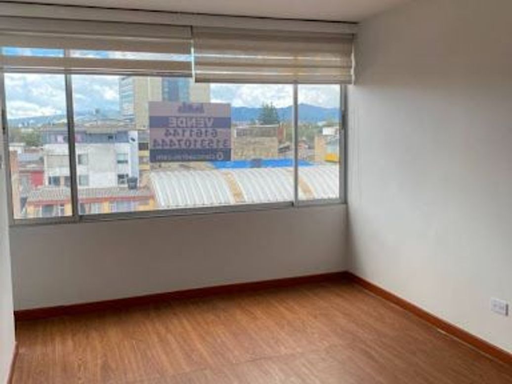 Apartamento de 2 alcobas en venta en Santa Cecilia Modelia, Bogotá, 55 m² · foto 13 de 20
