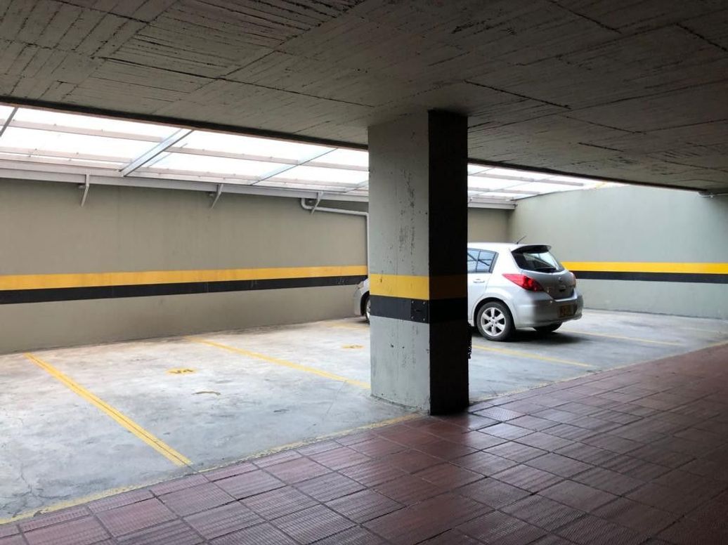 Apartamento de 2 alcobas en venta en Nuevo Contry, Bogotá, 100 m² · foto 14 de 20
