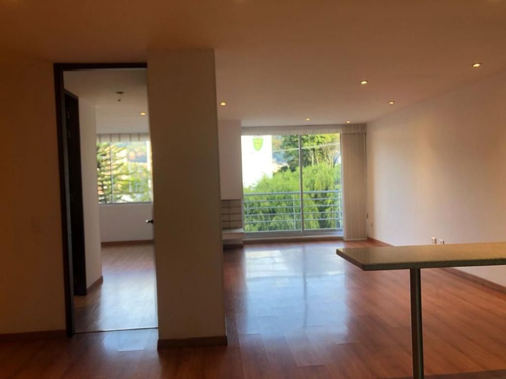 Apartamento de 2 alcobas en venta en Nuevo Contry, Bogotá, 100 m² · foto 2 de 20