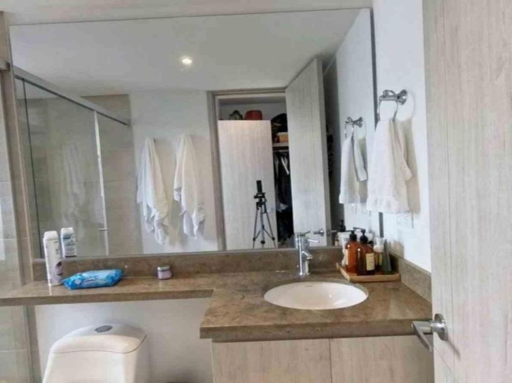 Apartamento de 2 alcobas en venta en Milán, Bogotá, 76 m² · foto 14 de 20