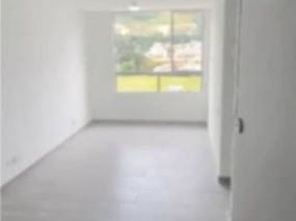 Apartaestudio en venta en El Redil, Bogotá, 35 m² · foto 4 de 12