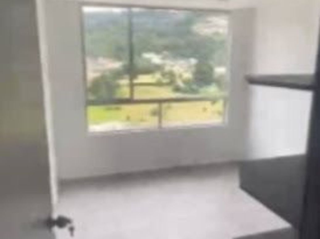 Apartaestudio en venta en El Redil, Bogotá, 35 m² · foto 9 de 12
