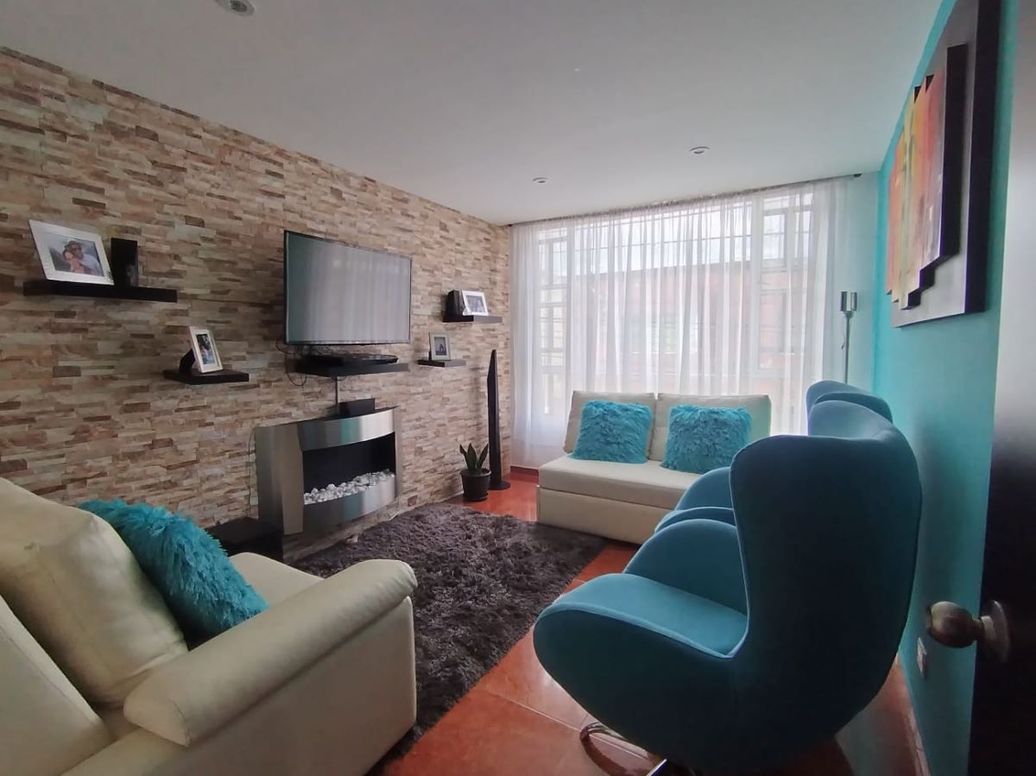 Casa de 3 alcobas en venta en Villa Elisa, Bogotá, 144 m² · foto 7 de 20