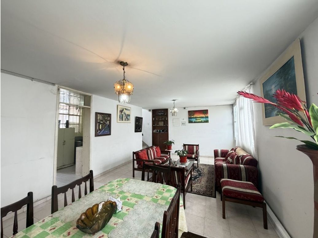 Casa de 4 alcobas en venta en Sosiego Sur, Bogotá, 129 m² · foto 3 de 19