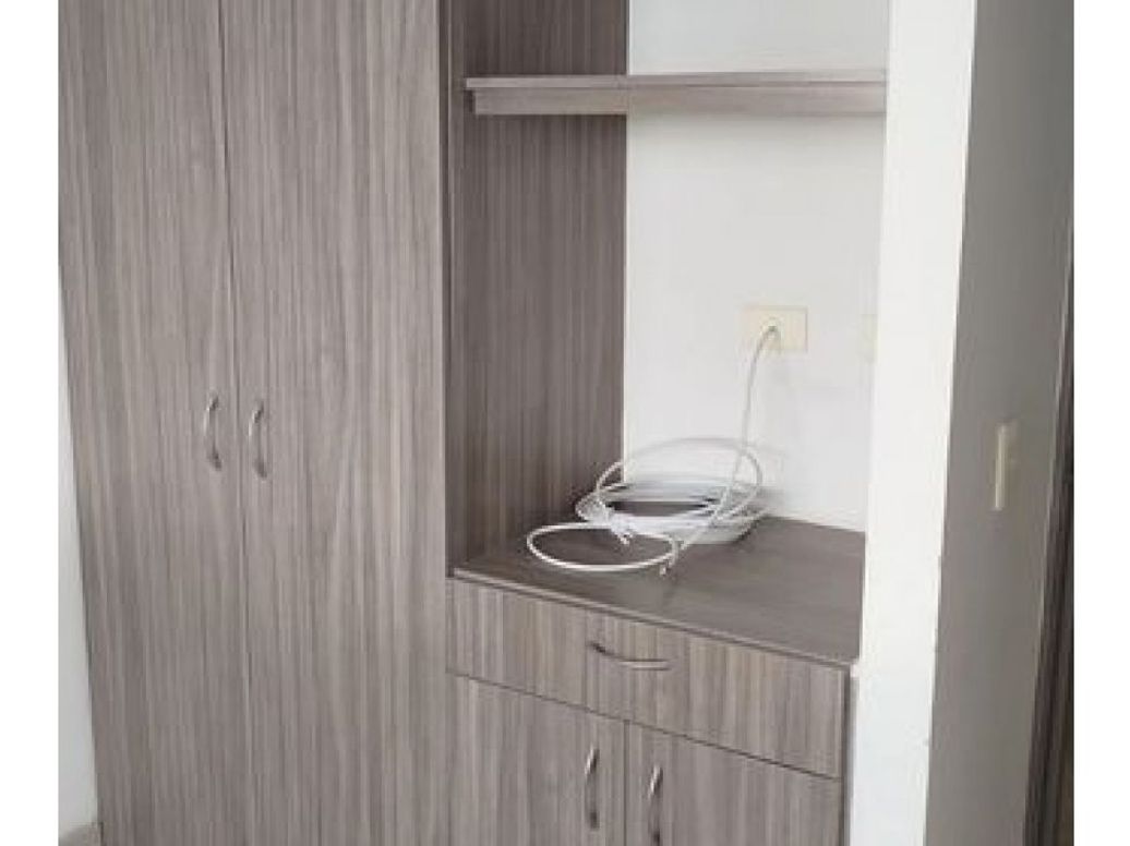 Apartamento de 3 alcobas en venta en Gran Granada, Bogotá, 62 m² · foto 3 de 10