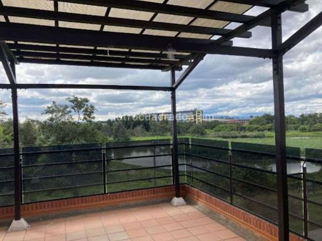 Apartamento de 3 alcobas en venta en Modelia, Bogotá, 64 m² · foto 10 de 11