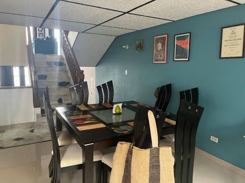 Casa de 5 alcobas en venta en Modelia, Bogotá, 350 m² · foto 5 de 11