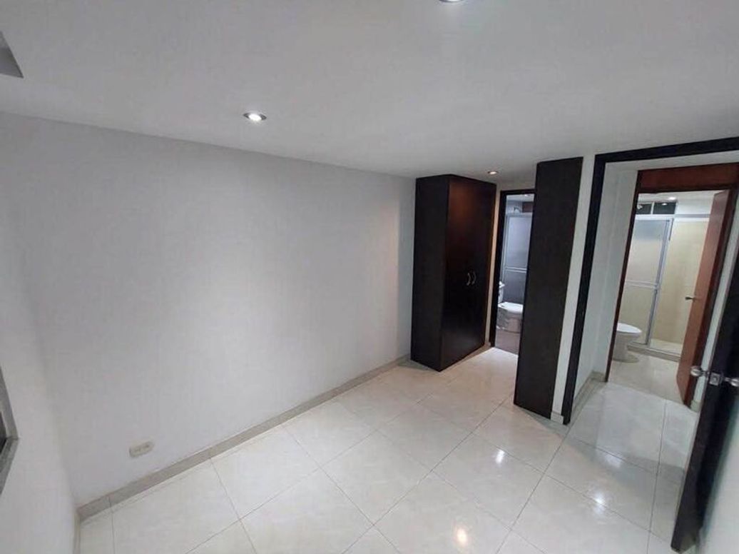 Apartamento de 3 alcobas en venta en Tuna Alta, Bogotá, 56 m² · foto 12 de 13