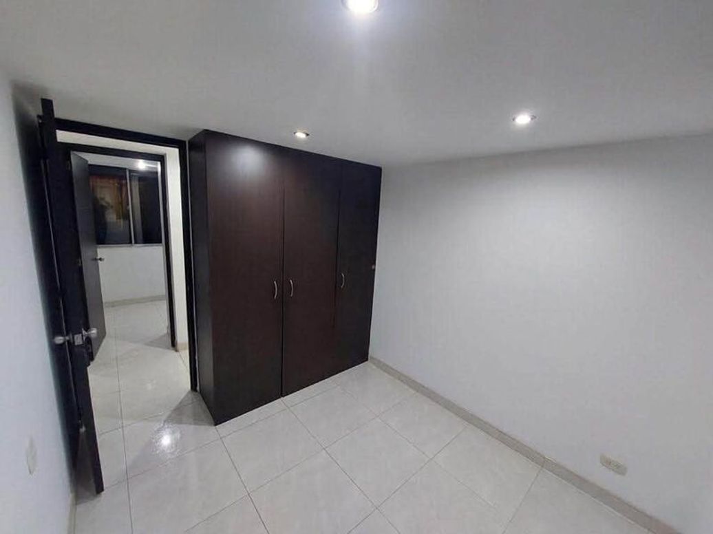 Apartamento de 3 alcobas en venta en Tuna Alta, Bogotá, 56 m² · foto 9 de 13