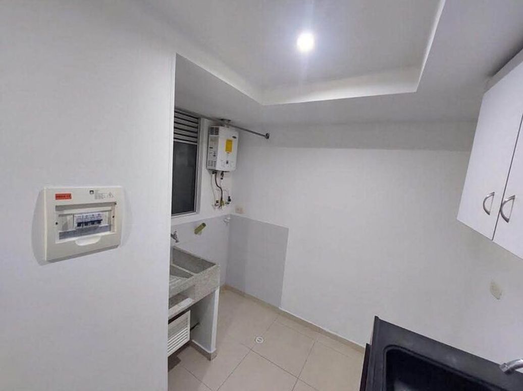 Apartamento de 3 alcobas en venta en Tuna Alta, Bogotá, 56 m² · foto 3 de 13