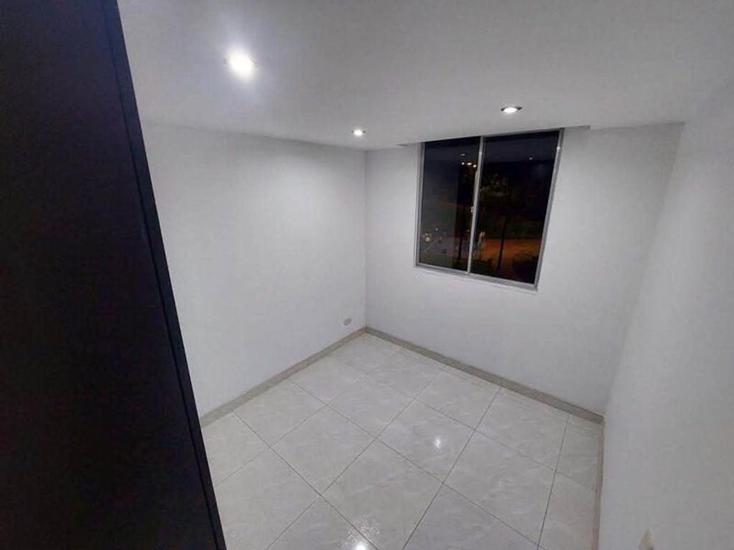 Apartamento de 3 alcobas en venta en Tuna Alta, Bogotá, 56 m² · foto 10 de 13