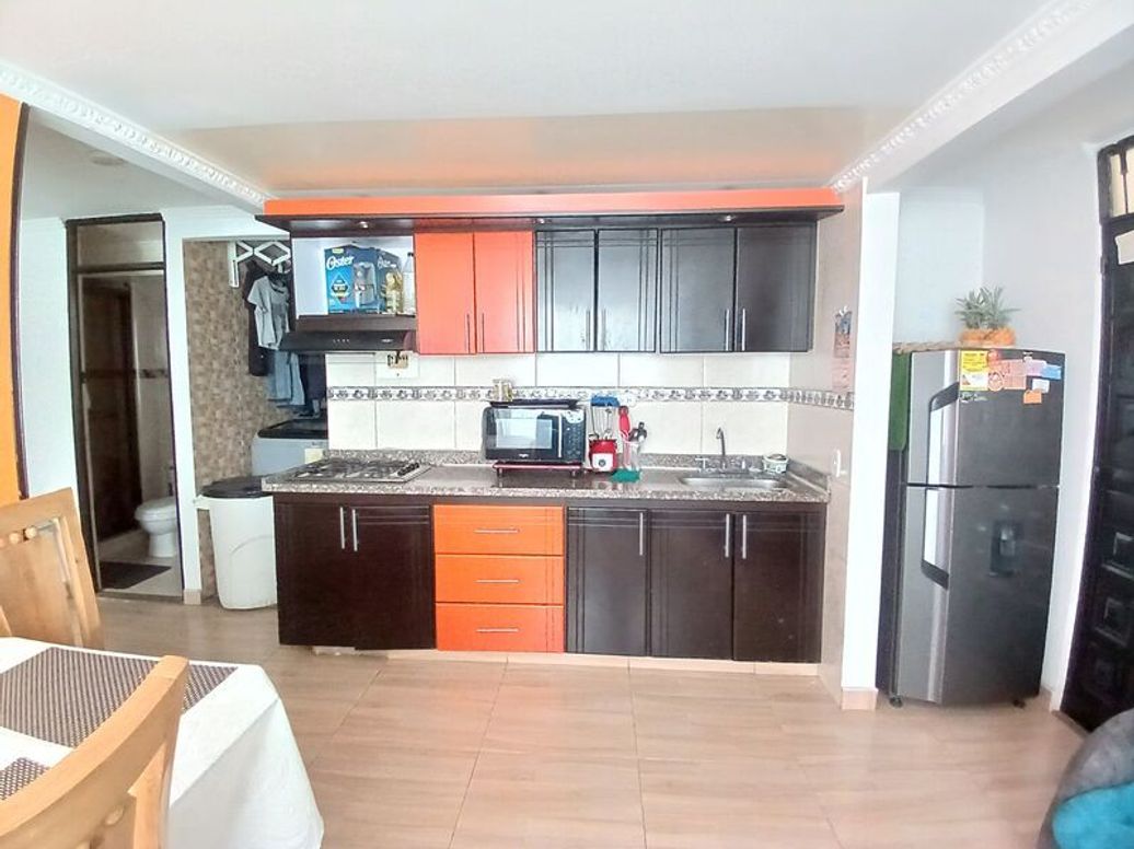 Apartamento de 3 alcobas en venta en San Bernardino Xxii, Bogotá, 48 m² · foto 2 de 13