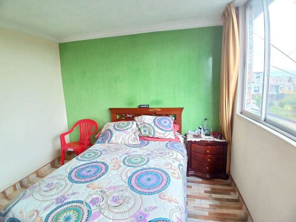 Casa de 4 alcobas en venta en Ub. Azafranes, Bogotá, 144 m² · foto 11 de 14