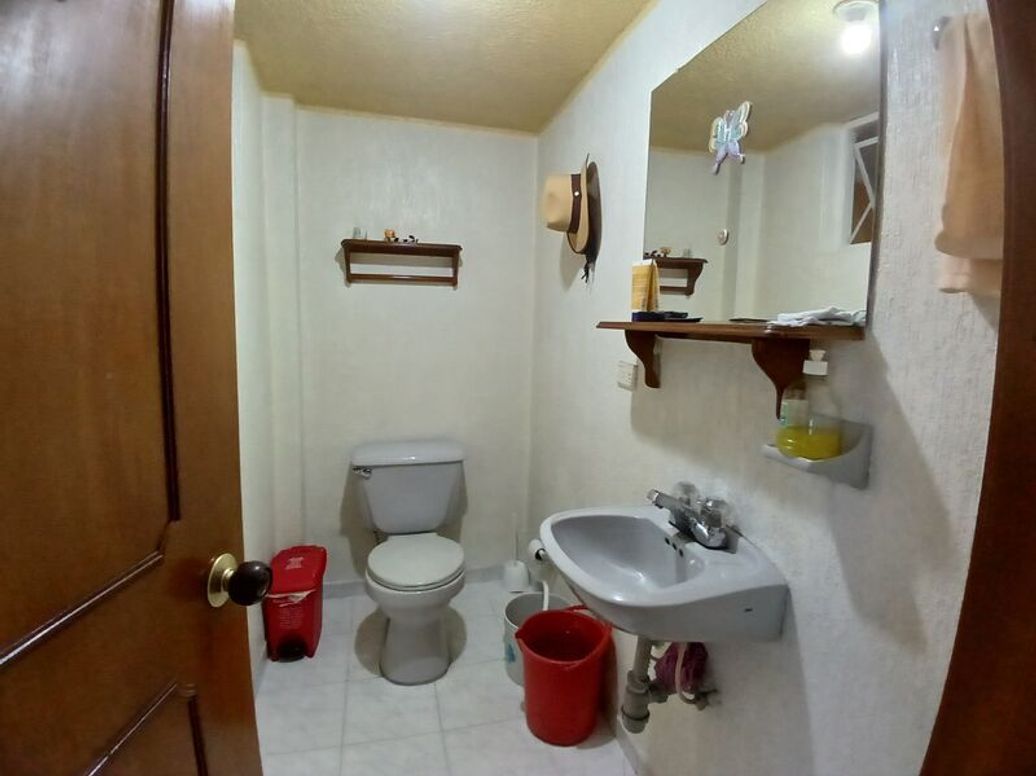 Casa de 4 alcobas en venta en Ub. Azafranes, Bogotá, 144 m² · foto 9 de 14