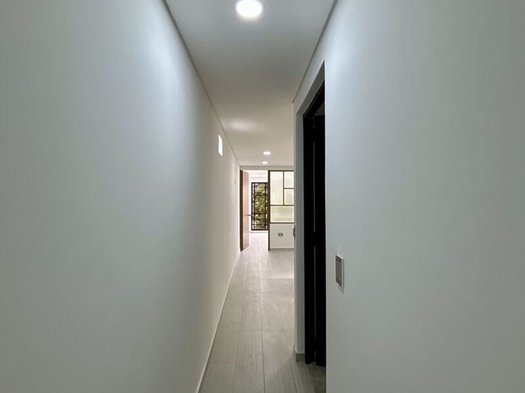 Casa de 7 alcobas en venta en Normandia Occidental, Bogotá, 60 m² · foto 17 de 20