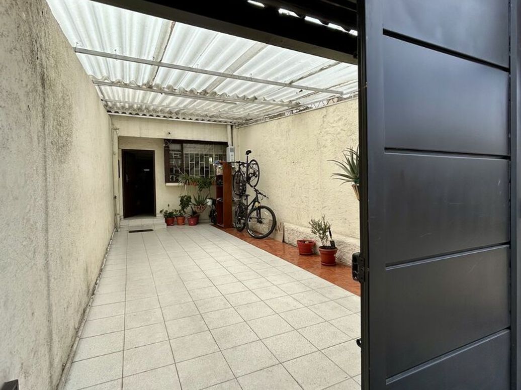 Casa de 4 alcobas en venta en Margaritas I Sector, Bogotá, 140 m² · foto 2 de 16