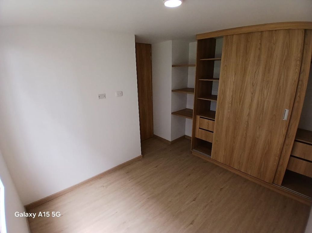 Apartamento de 2 alcobas en venta en Primavera Occidental, Bogotá, 33 m² · foto 13 de 16
