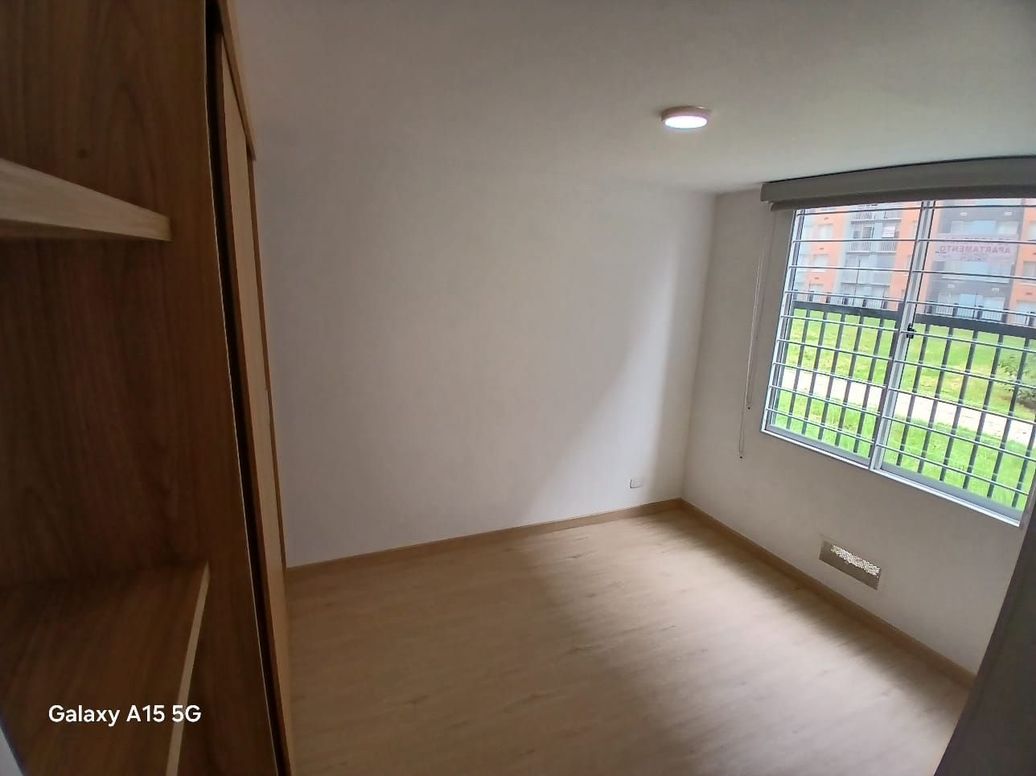 Apartamento de 2 alcobas en venta en Primavera Occidental, Bogotá, 33 m² · foto 10 de 16