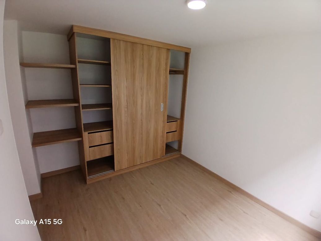 Apartamento de 2 alcobas en venta en Primavera Occidental, Bogotá, 33 m² · foto 9 de 16
