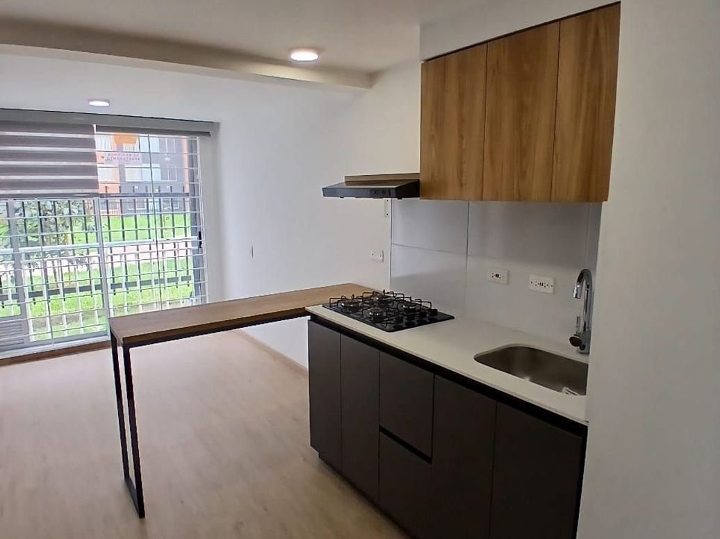 Apartamento de 2 alcobas en venta en Primavera Occidental, Bogotá, 33 m² · foto 14 de 16