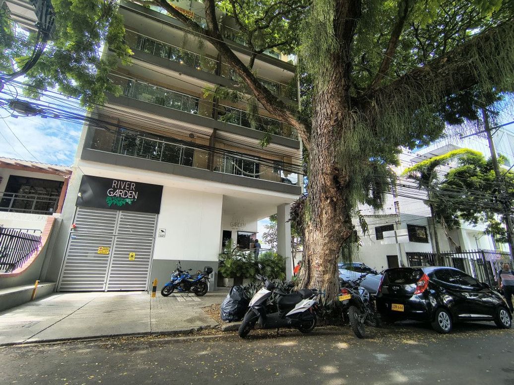 APARTAESTUDIO EN ARRIENDO en Urbanizacion Ciudad Jardin