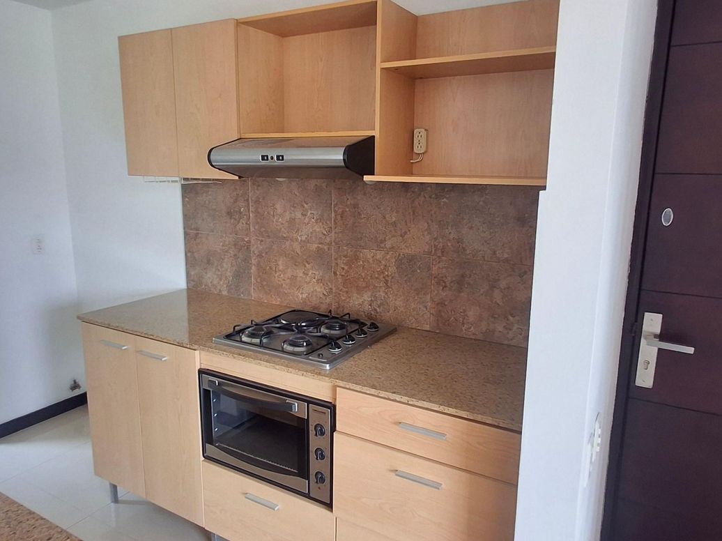 Apartamento en Arriendo en EL CASTILLO, El Poblado, Medellín en El Castillo