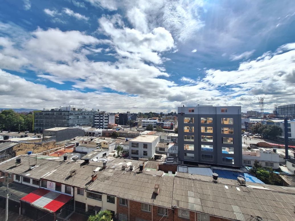 Apartamento de 1 alcoba en venta en La Castellana, Bogotá, 20 m² · foto 12 de 20