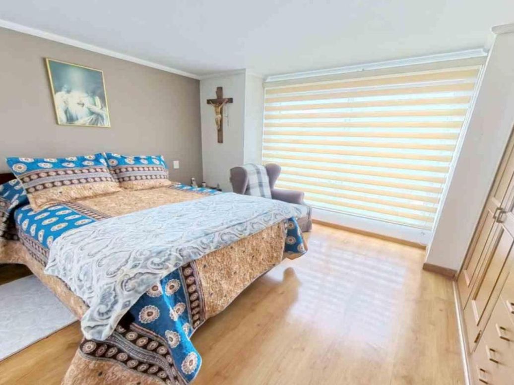 Apartamento de 3 alcobas en venta en Icata, Bogotá, 77 m² · foto 4 de 14