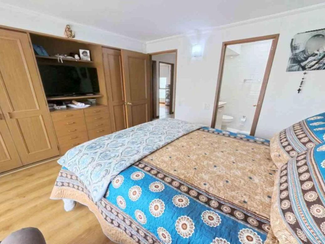 Apartamento de 3 alcobas en venta en Icata, Bogotá, 77 m² · foto 8 de 14