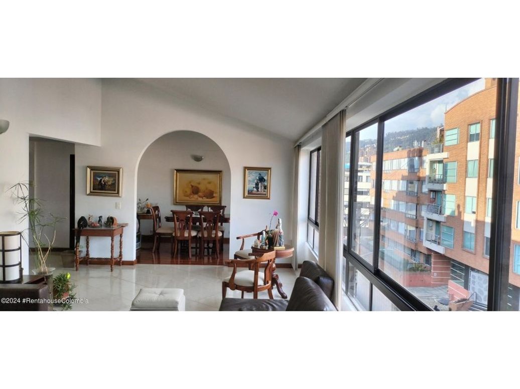 Apartamento de 3 alcobas en venta en Cedro Golf, Bogotá, 163 m² · foto 8 de 20