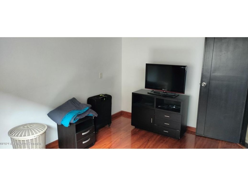 Apartamento de 3 alcobas en venta en Cedro Golf, Bogotá, 163 m² · foto 15 de 20