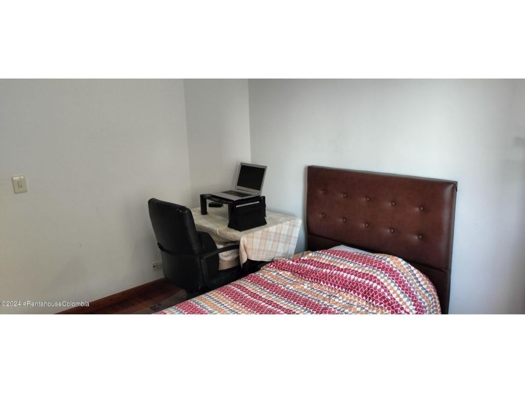 Apartamento de 3 alcobas en venta en Cedro Golf, Bogotá, 163 m² · foto 18 de 20