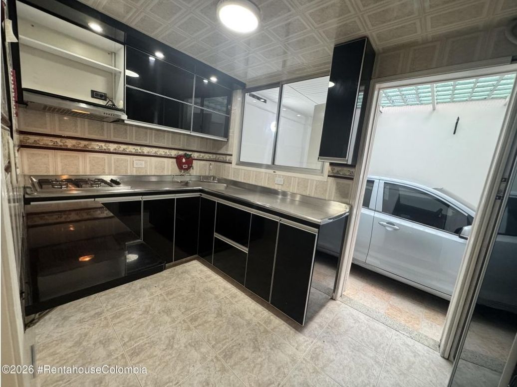 Casa de 2 alcobas en venta en Bosque De Modelia, Bogotá, 183 m² · foto 5 de 20