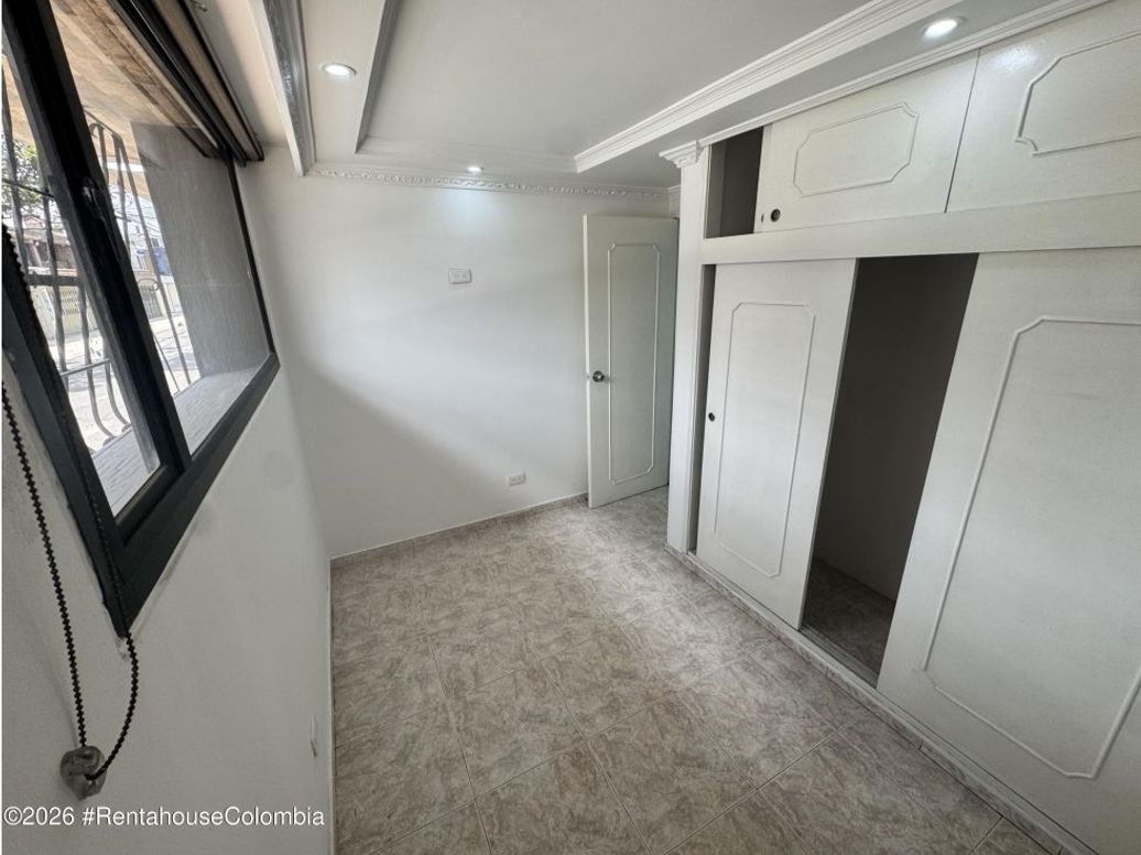 Casa de 2 alcobas en venta en Bosque De Modelia, Bogotá, 183 m² · foto 6 de 20