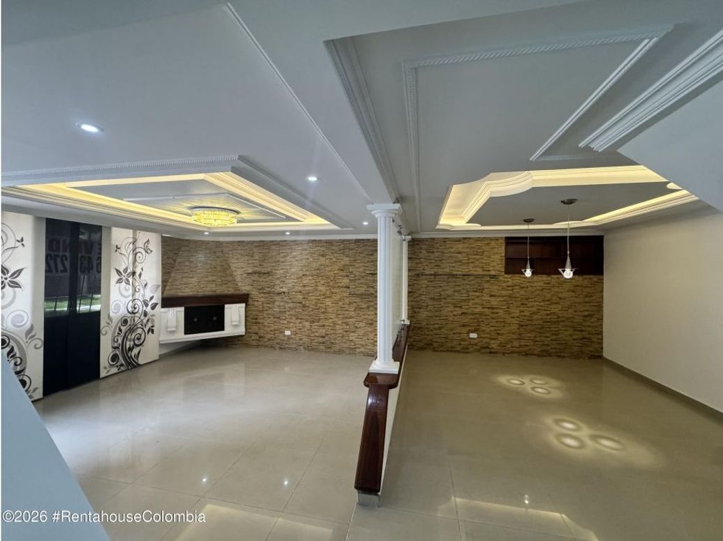 Casa de 2 alcobas en venta en Bosque De Modelia, Bogotá, 183 m² · foto 4 de 20