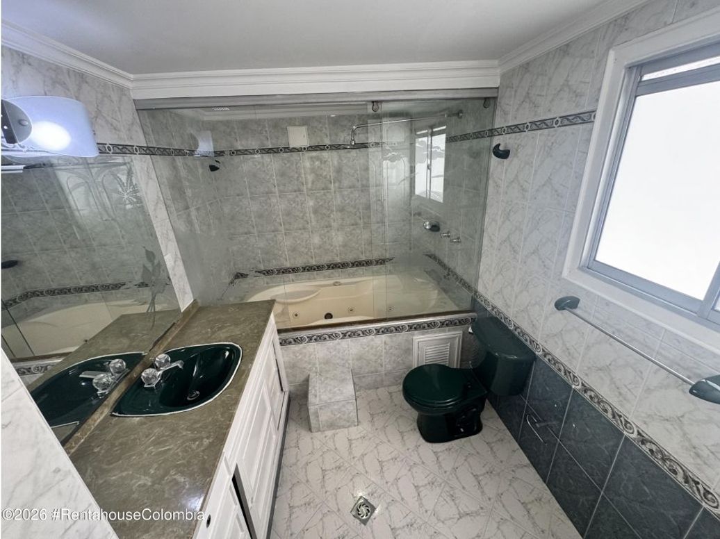 Casa de 2 alcobas en venta en Bosque De Modelia, Bogotá, 183 m² · foto 16 de 20