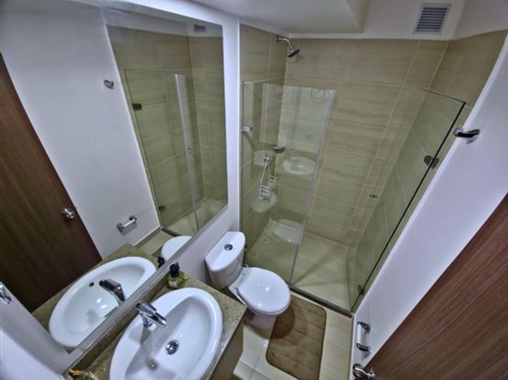 Apartaestudio en arriendo en Santa Teresa, Bogotá, 33 m² · foto 8 de 9