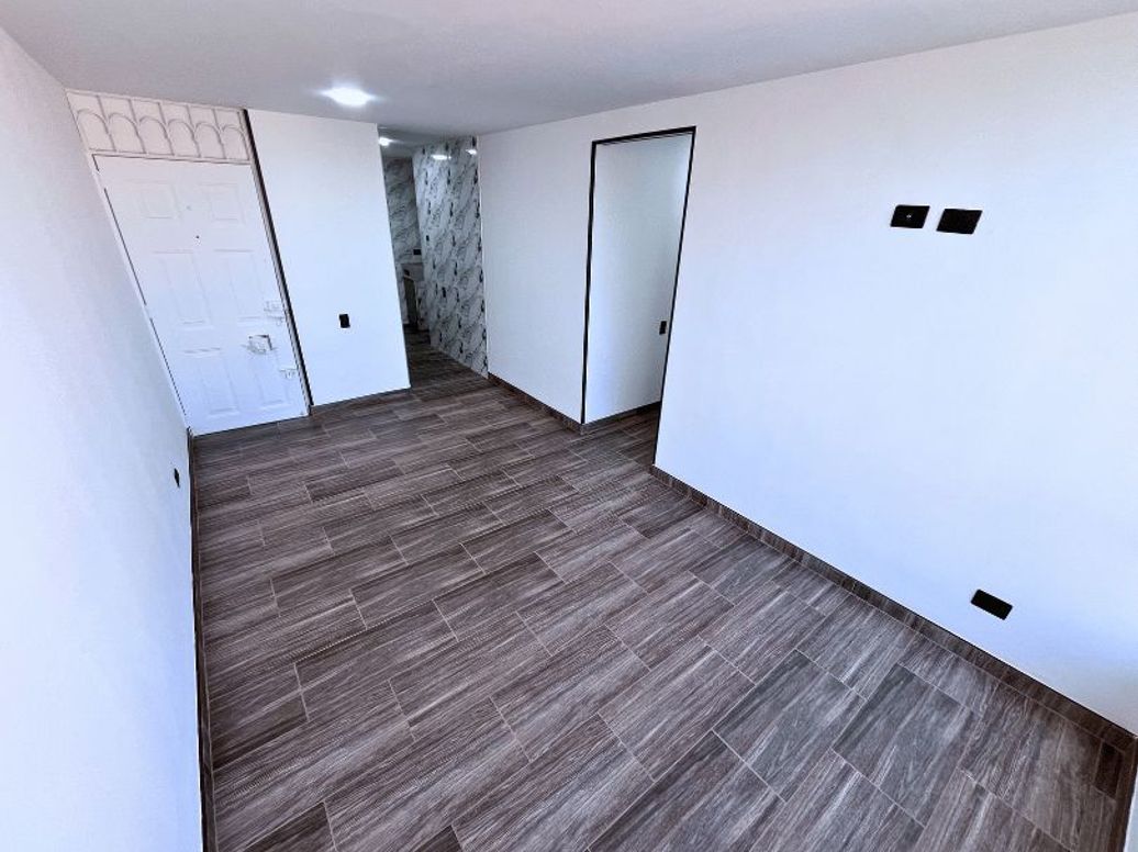 Apartamento de 3 alcobas en venta en Nueva Castilla, Bogotá, 51 m² · foto 3 de 16