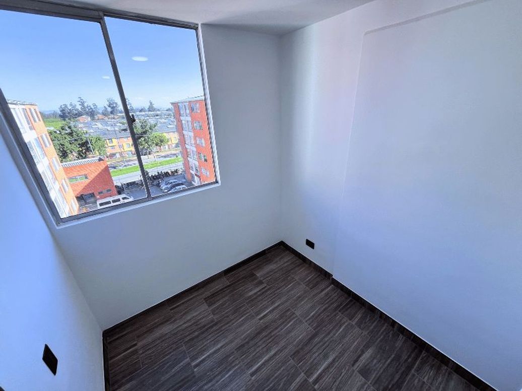 Apartamento de 3 alcobas en venta en Nueva Castilla, Bogotá, 51 m² · foto 7 de 16
