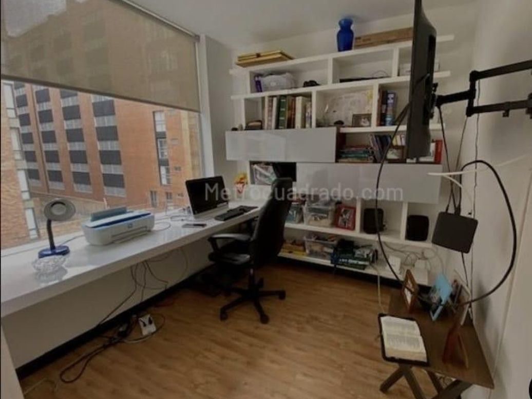 Apartamento de 3 alcobas en venta en Los Cedritos, Bogotá, 111 m² · foto 10 de 12
