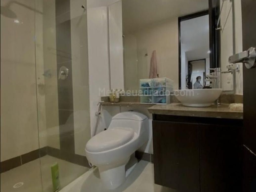 Apartamento de 3 alcobas en venta en Los Cedritos, Bogotá, 111 m² · foto 6 de 12