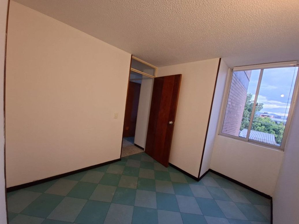 Apartamento de 3 alcobas en venta en Florida Blanca Norte, Bogotá, 57 m² · foto 6 de 17