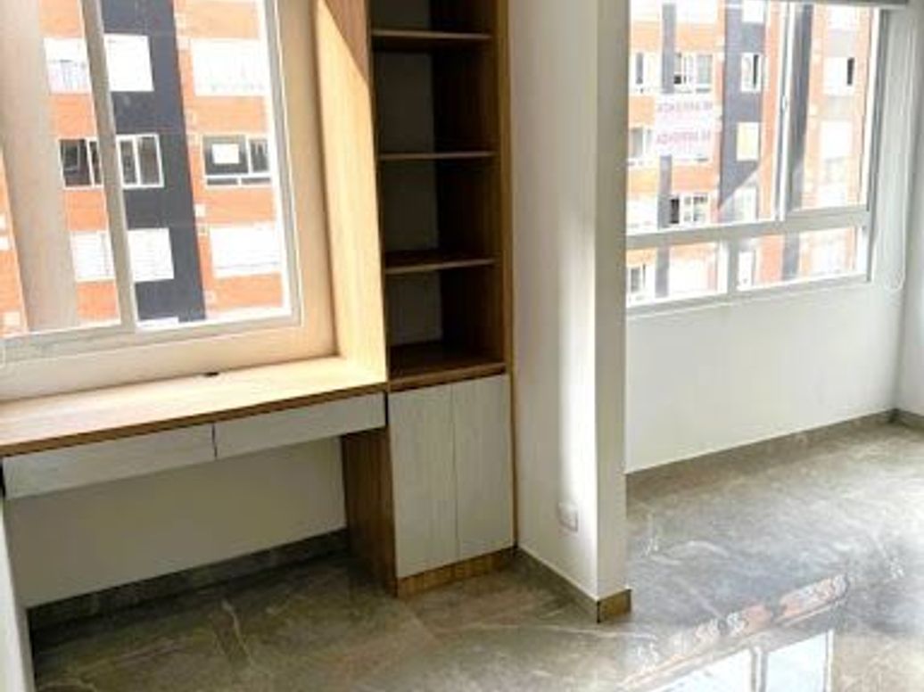 Apartamento de 1 alcoba en venta en Villa Alsacia, Bogotá, 34 m² · foto 2 de 17