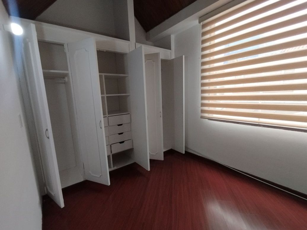 Apartamento de 3 alcobas en venta en Cedritos, Bogotá, 107 m² · foto 10 de 20