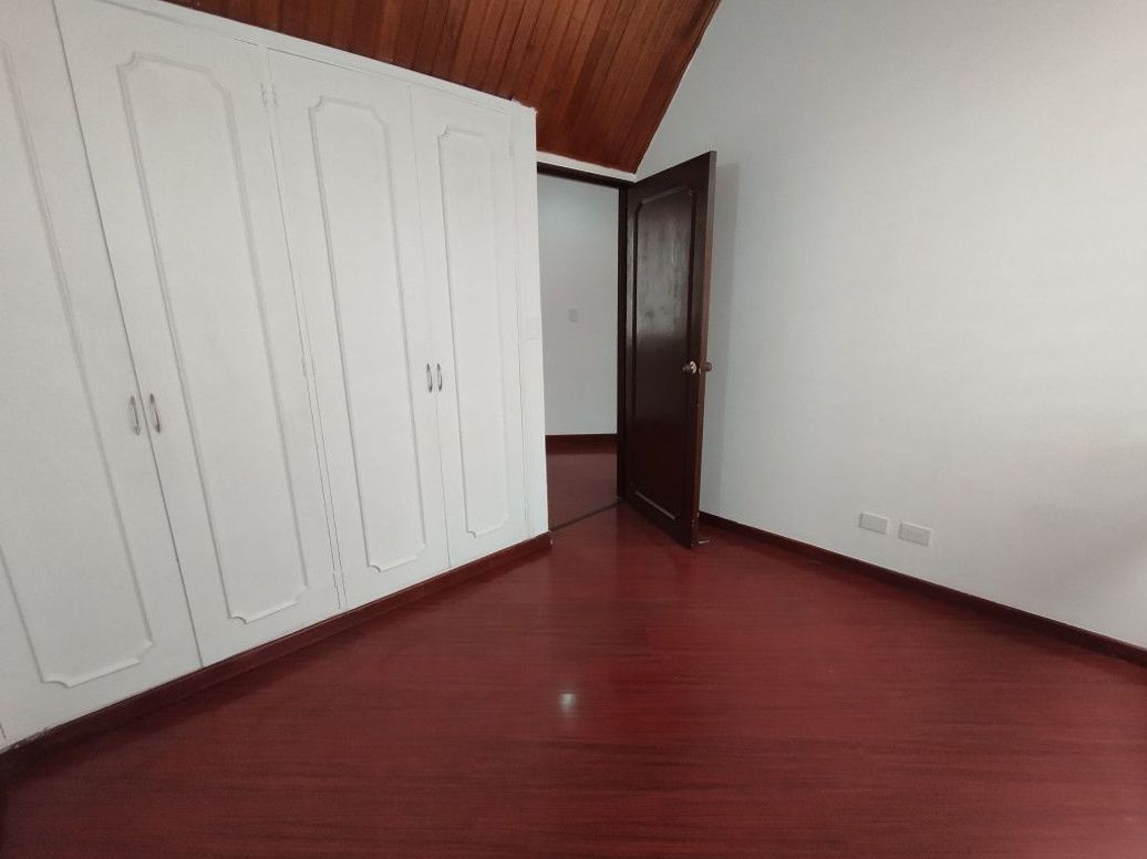 Apartamento de 3 alcobas en venta en Cedritos, Bogotá, 107 m² · foto 8 de 20