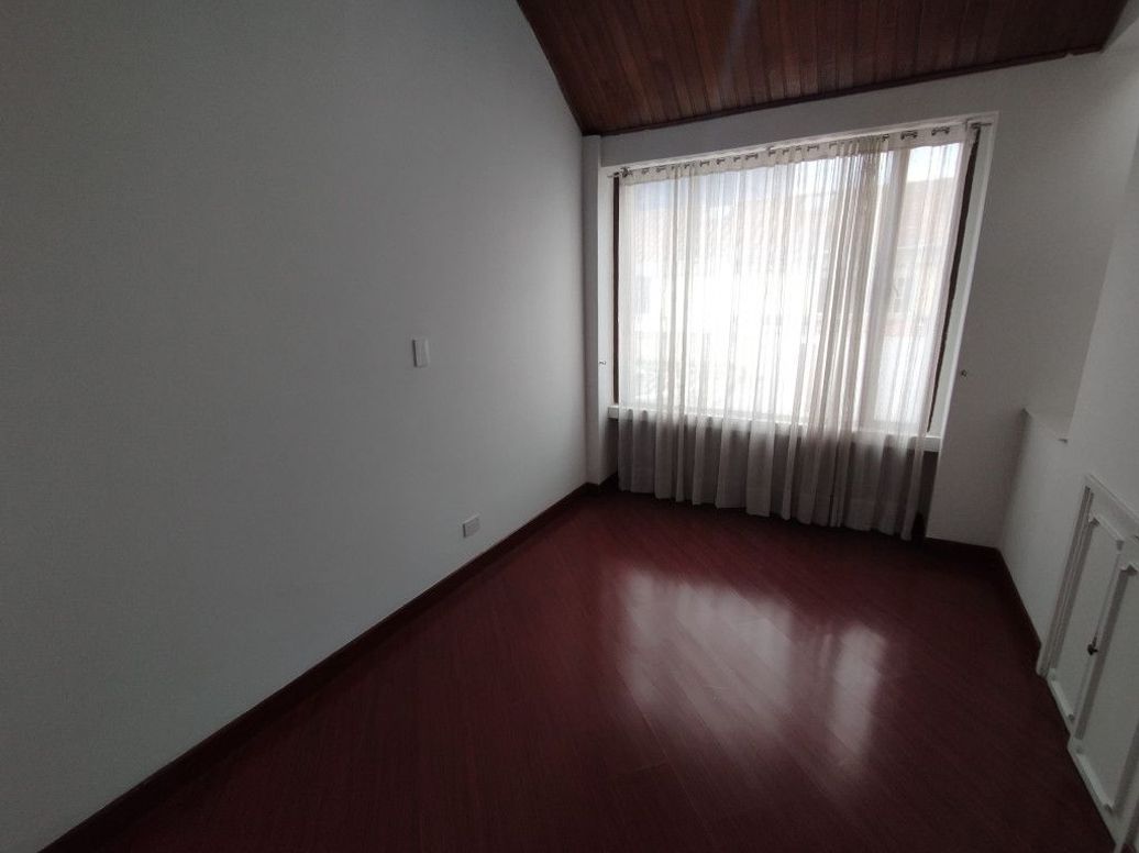 Apartamento de 3 alcobas en venta en Cedritos, Bogotá, 107 m² · foto 15 de 20