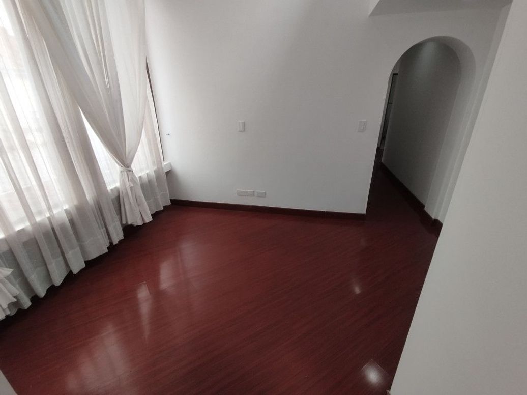 Apartamento de 3 alcobas en venta en Cedritos, Bogotá, 107 m² · foto 4 de 20